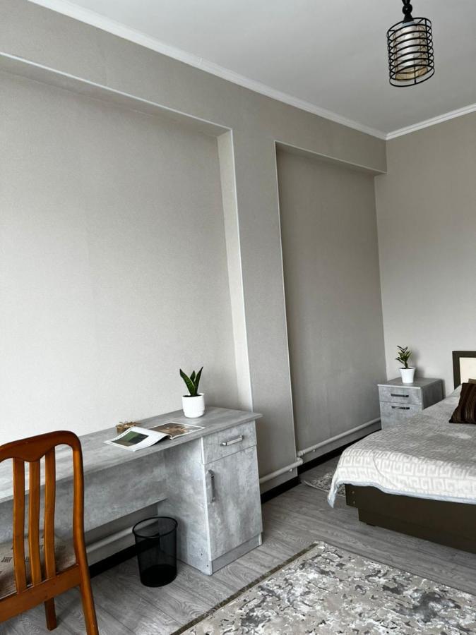 Meiman House Close To Asia Mall Бишкек Экстерьер фото