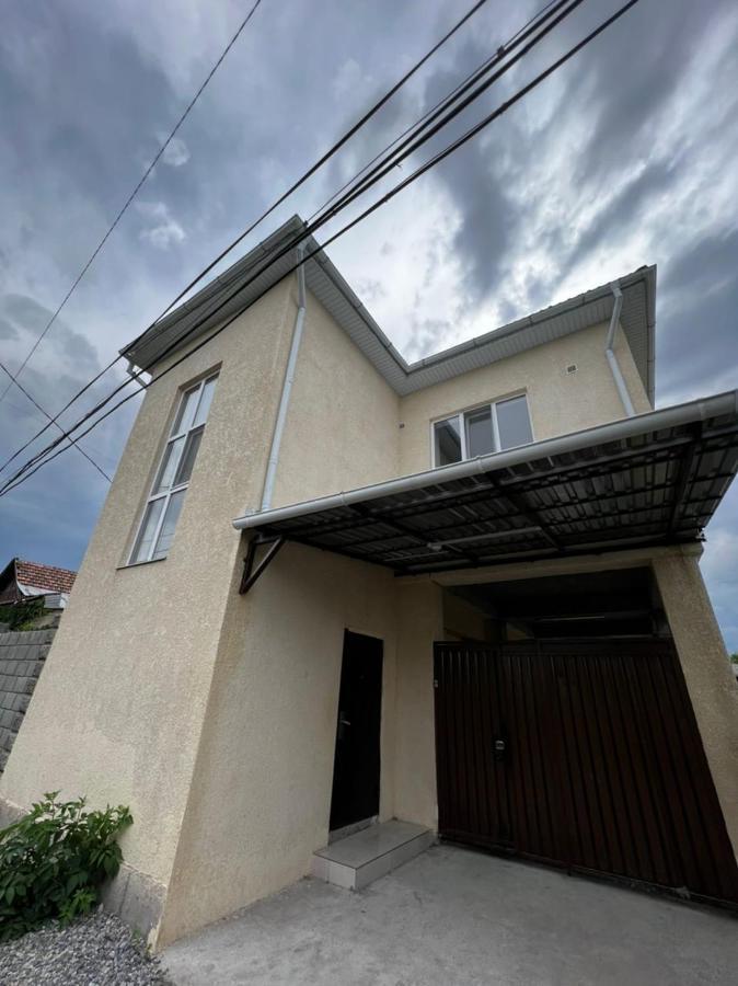 Meiman House Close To Asia Mall Бишкек Экстерьер фото