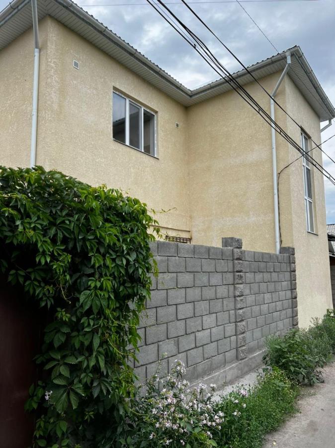 Meiman House Close To Asia Mall Бишкек Экстерьер фото